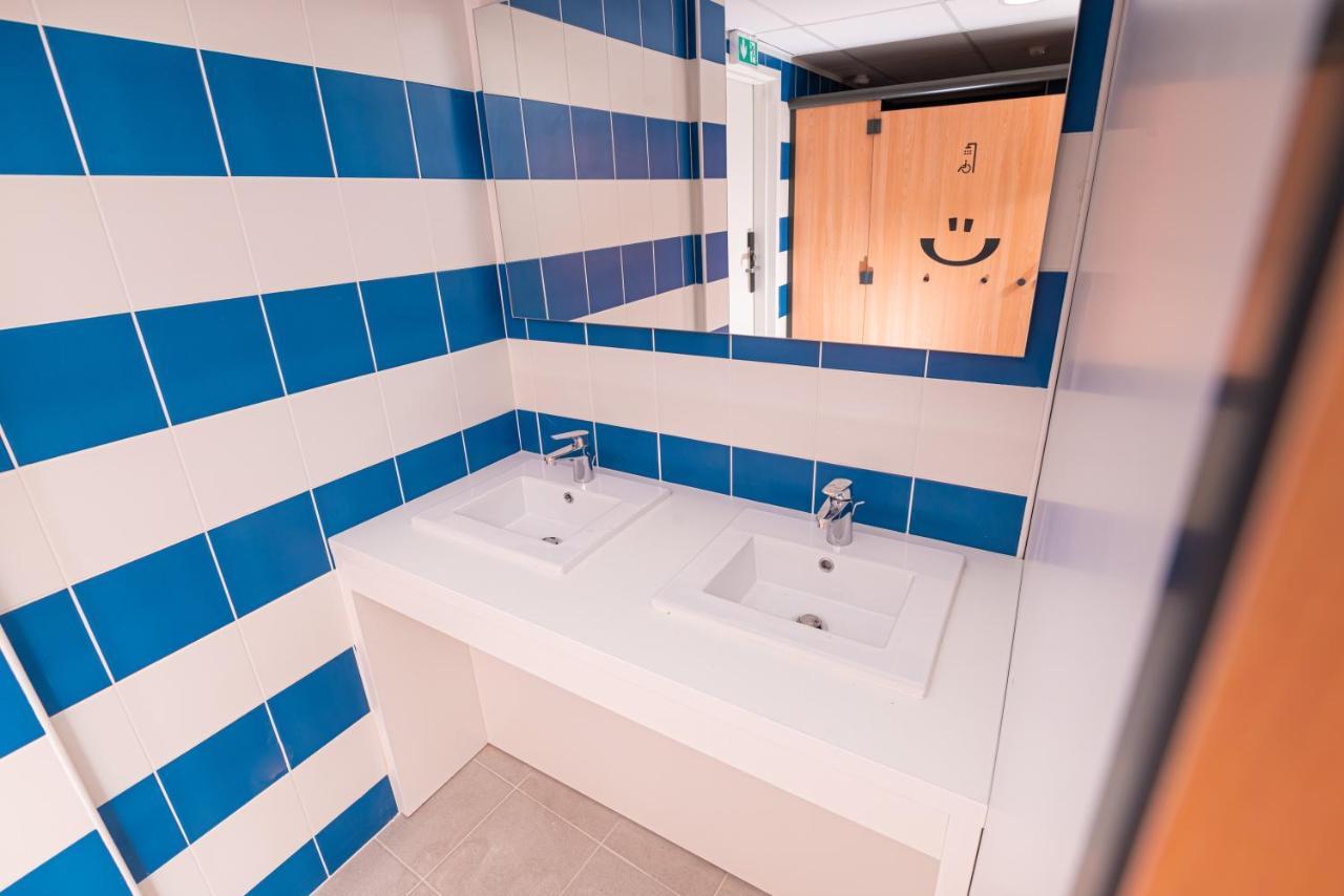 Hostel Le Hueb Τουλόν Εξωτερικό φωτογραφία